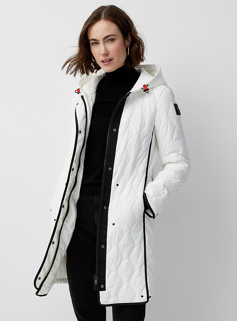 Moose Knuckles Ivory White Manhattan wavy quilted jacket for women