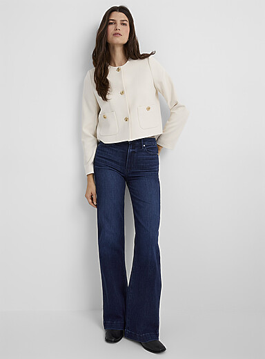 Le jean tr&egrave;s extensible Leenah <b>Coupe : jambe large, taille haute</b>