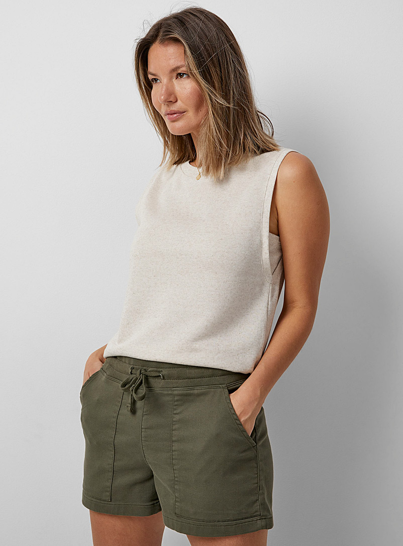 No Sweat Everyday elastic waist shorts 