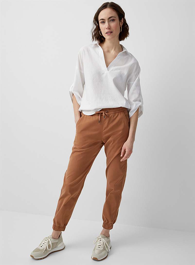 DU/ER Copper Stretch chino joggers for women
