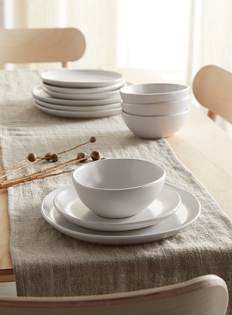Ladelle White Mineral stoneware dinnerware 12-piece set