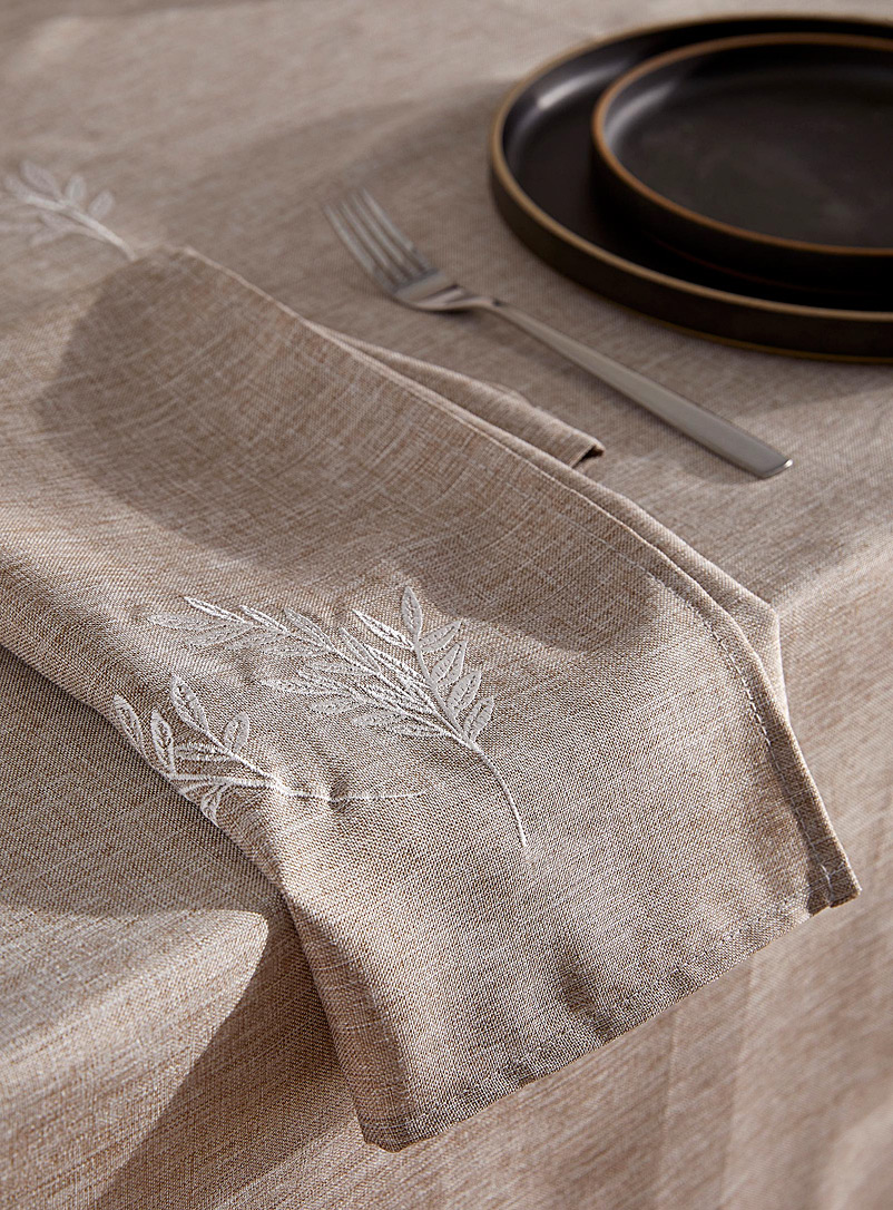 Simons Maison Patterned Grey Embroidered leaves napkin