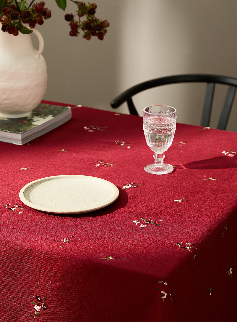 Merlot flowers embroidered tablecloth product image (primary)