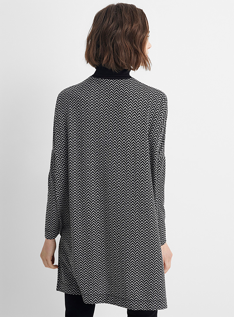 Contemporaine Patterned Black Contrast pattern turtleneck tunic for women