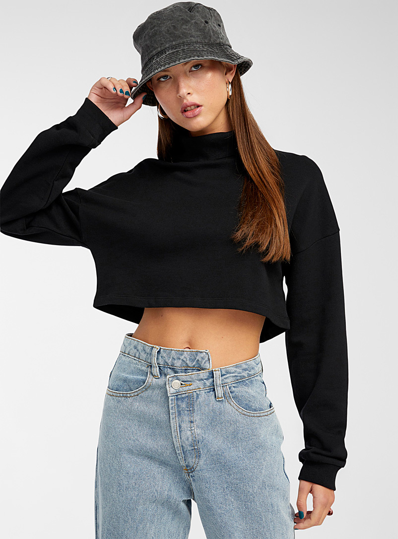 Twik Black Ultra-cropped turtleneck sweatshirt for women