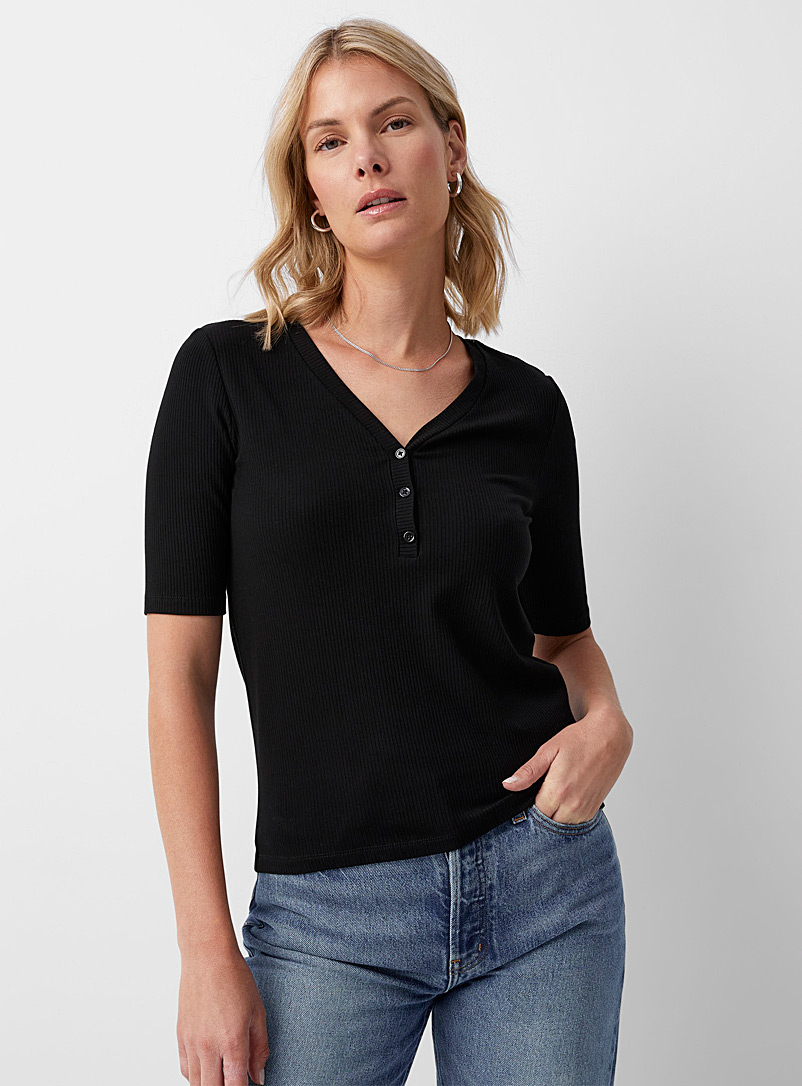 Contemporaine Black Ribbed henley T-shirt for women