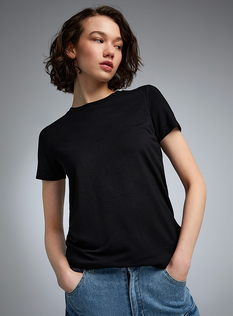 Twik: Le t-shirt envers ratiné Noir pour femme