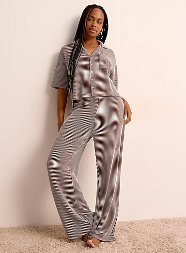 Graphic stripes wide-leg pyjama pant