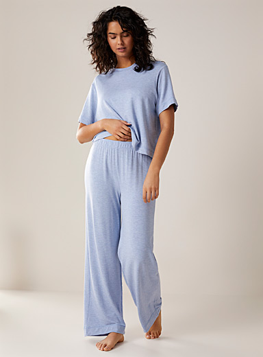 Woman's Lounging Pajamas