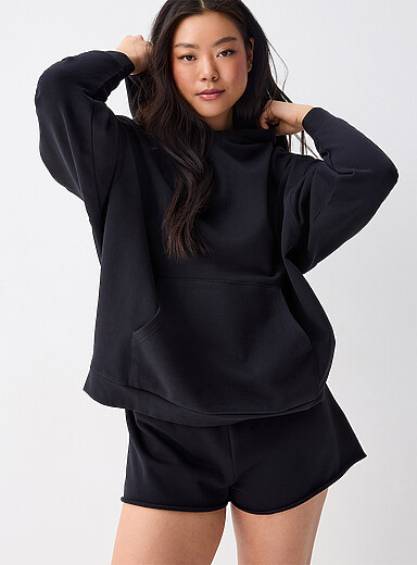 Terry-lined fleece mini short