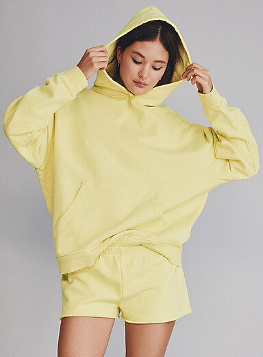 Terry-lined fleece mini short