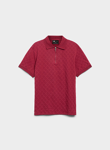 Le polo jacquard g&eacute;om&eacute;trique