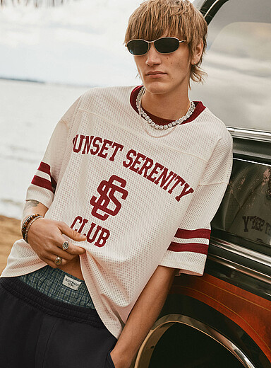 Sports graphic mesh T-shirt