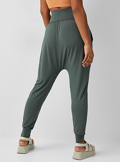 Femmes Vêtements Pantalons & leggings Sarouels Urban Outfitters Sarouels Combi légère 