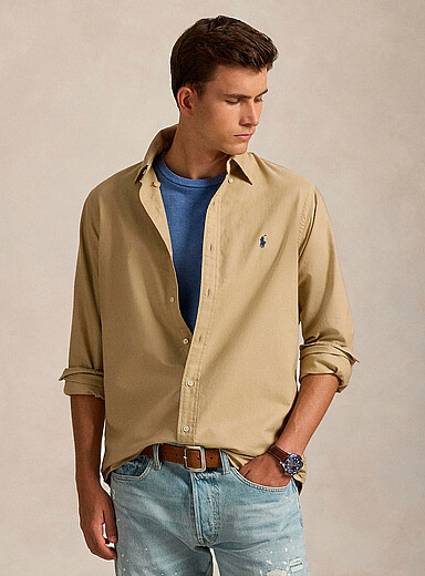 La chemise oxford teint en pi&egrave;ce <b>Coupe classique</b>