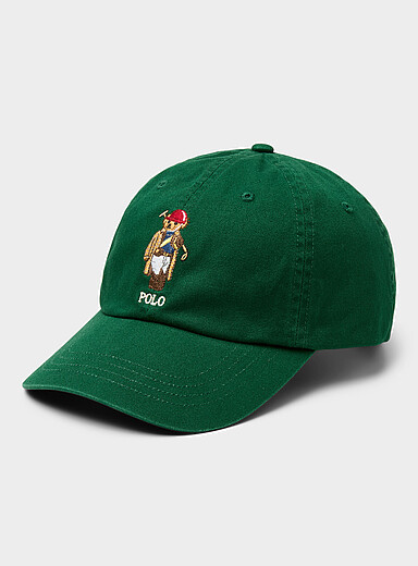 La casquette ourson joueur de polo