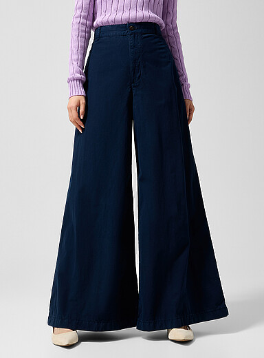 Ultra-wide-leg poplin jean
