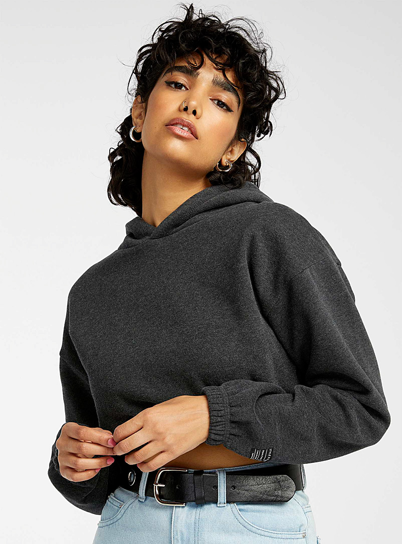 Twik Black Cropped elastic hoodie for women