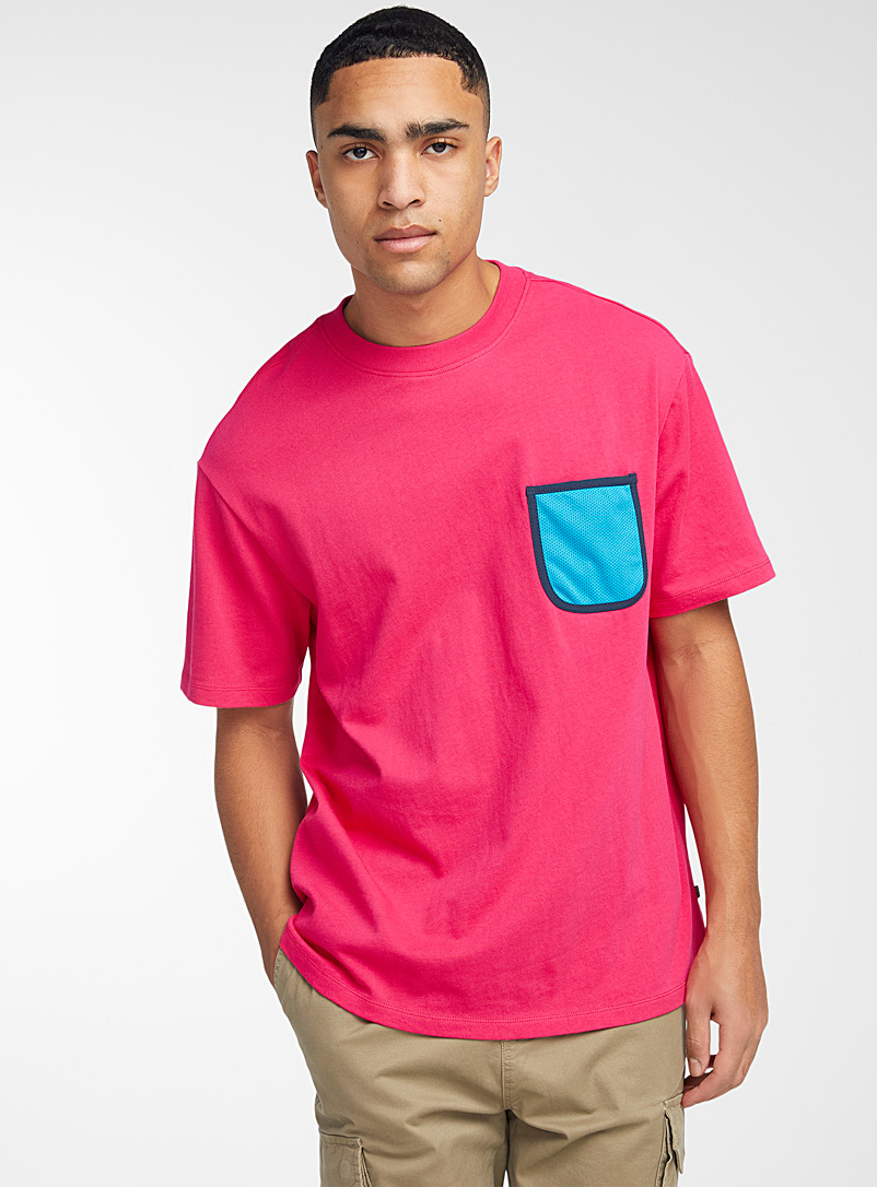 Djab: Le t-shirt pochette filet colorée Rose pour homme