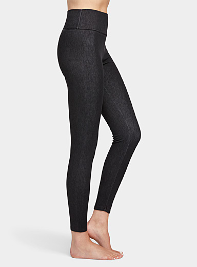 Jessica Simpson Sportswear Women's Encore Tummy Control High Rise Capri  Legging, Gunmetal, Small at  Women's Clothing store