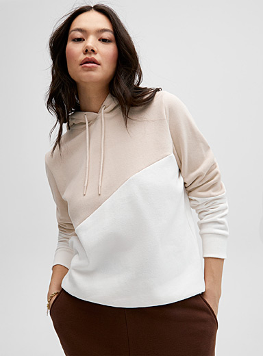 Diagonal block hoodie | Twik | Women's Sweatshirts & Hoodies | Simons