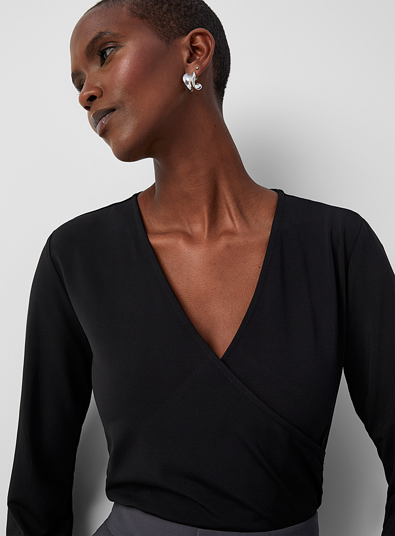 Contemporaine Black Crossover neckline silky T-shirt for women