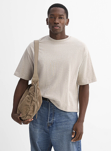 Le t-shirt ample court <b>Coupe surdimensionn&eacute;e</b>
