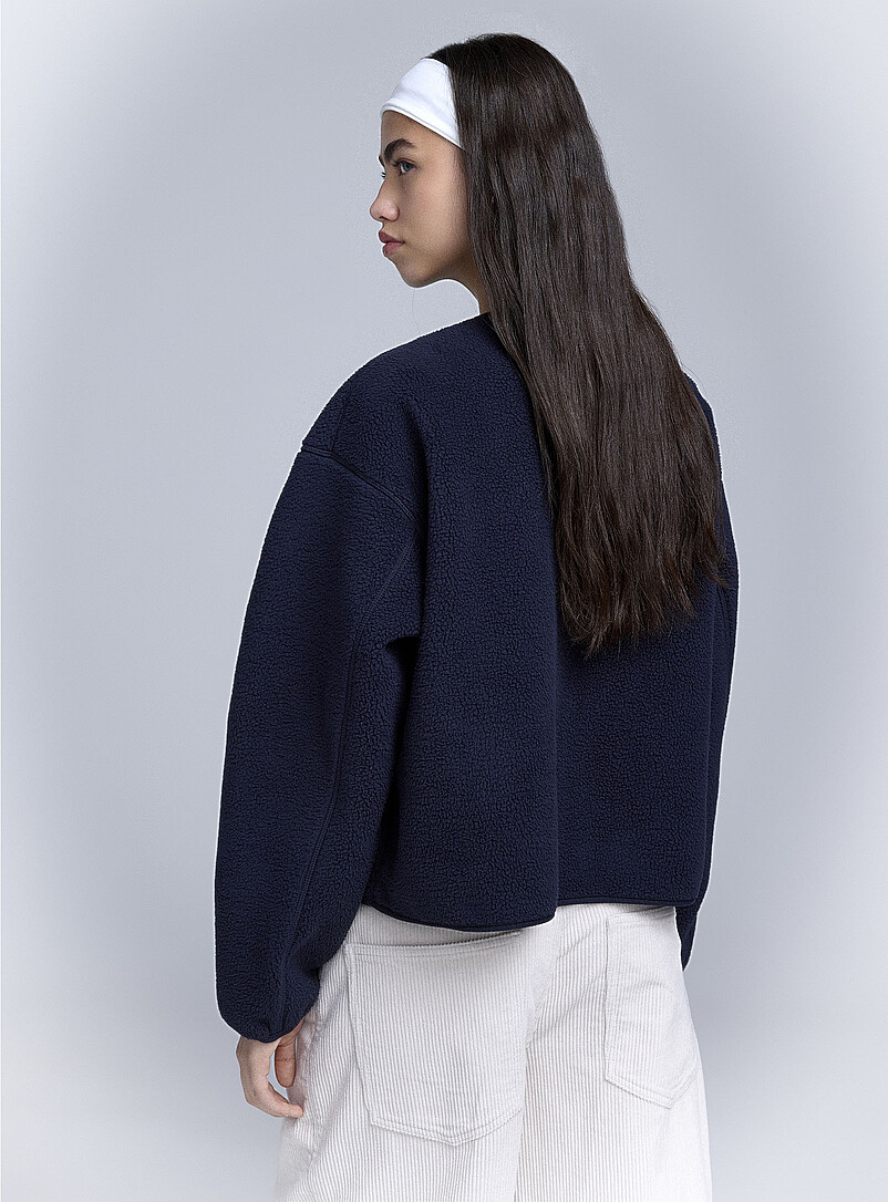 Twik: La veste carr&eacute;e et moutonn&eacute;e Kaki pour femme
