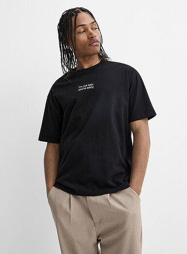 Djab Black Quote embroidery T-shirt <b>Boxy fit</b> for men