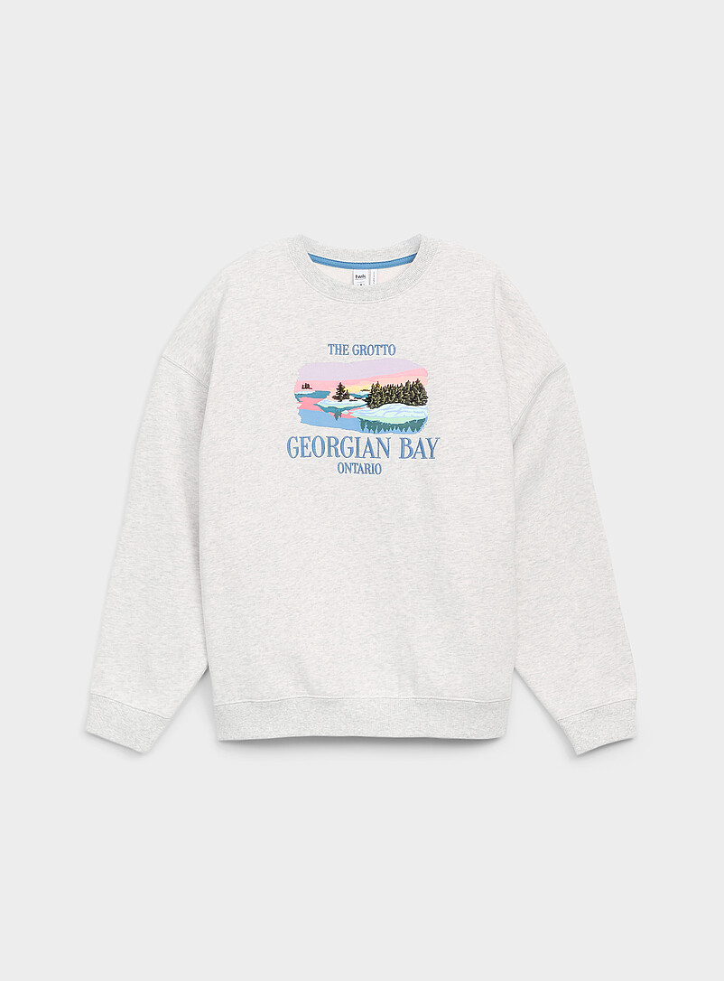 Twik: Le sweat ample molleton destination Nazar&eacute; pour femme