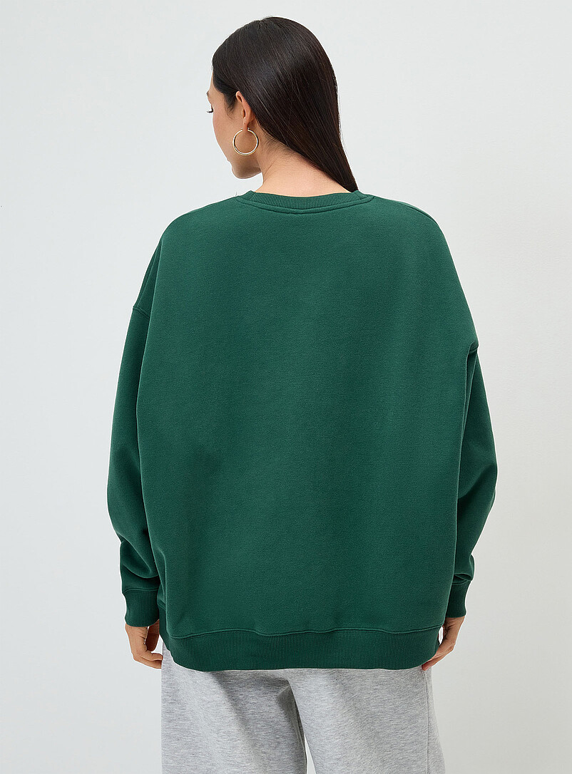 Twik: Le sweat ample molleton destination Nazar&eacute; pour femme