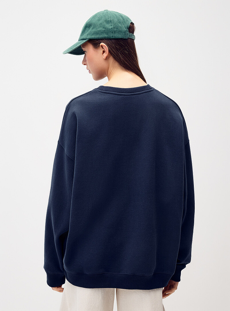 Twik Charlevoix Oversized destination fleece sweatshirt for women