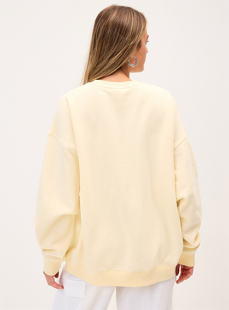 Twik: Le sweat ample molleton destination Nazar&eacute; pour femme