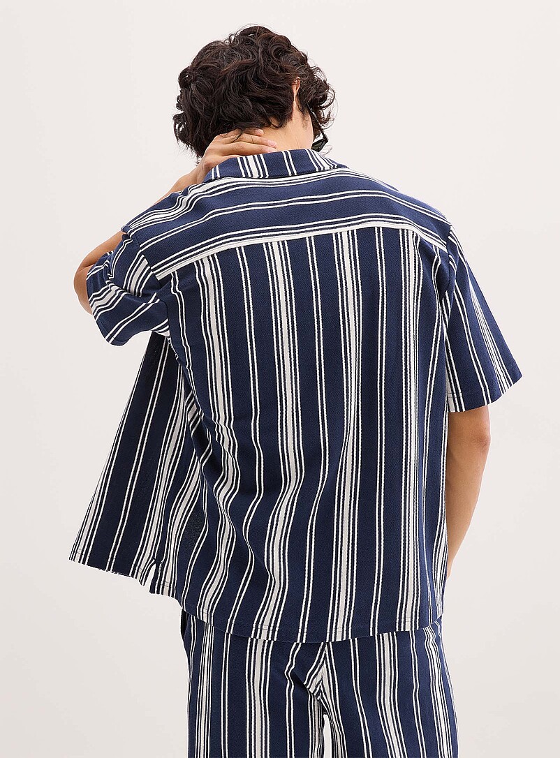 Le 31: La chemise col ouvert tricot ray&eacute; <b>Coupe confort</b> Bleu fonc&eacute; - Indigo pour homme