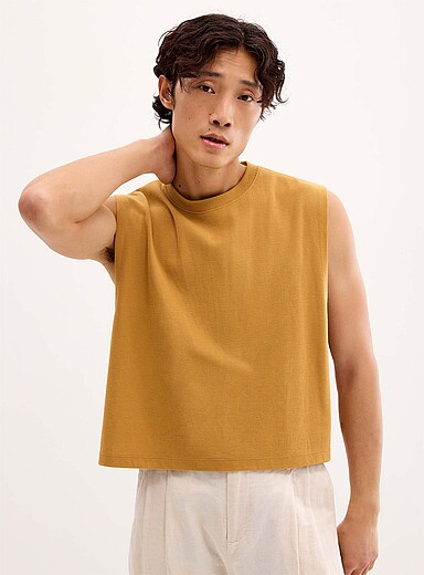 Cropped ribbed muscle tee