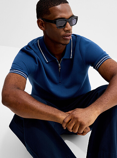 Le polo zipp&eacute; textur&eacute;