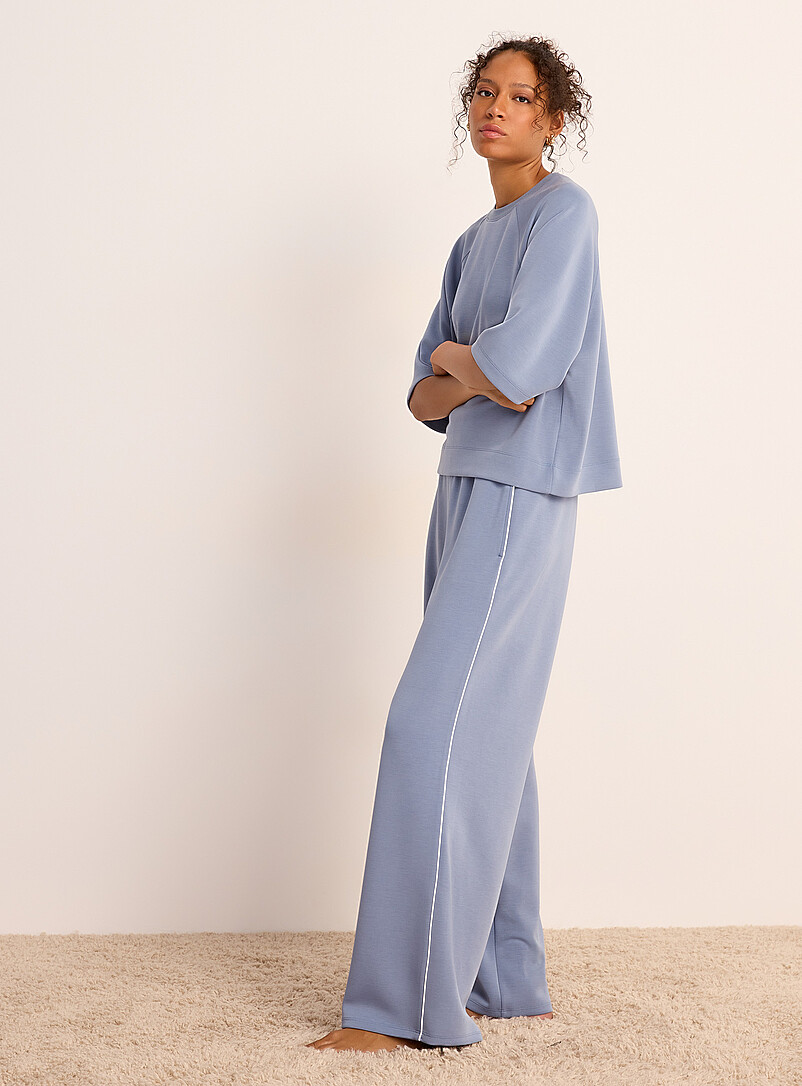 Piped-trim peachskin wide-leg lounge pant | Miiyu | Shop Women's
