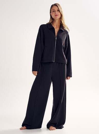 Miiyu: Le pantalon jambe large peau de p&ecirc;che Noir pour femme