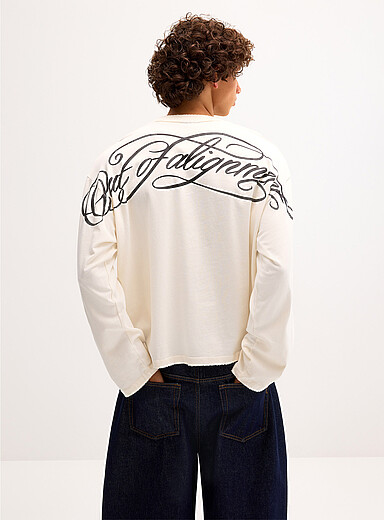 Le t-shirt graphique us&eacute; &agrave; manches longues <b>Coupe ample</b>