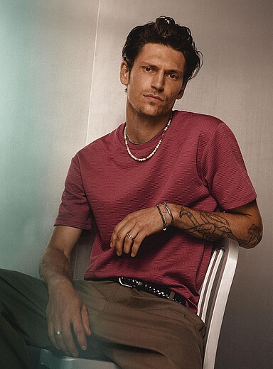 Embossed geo T-shirt