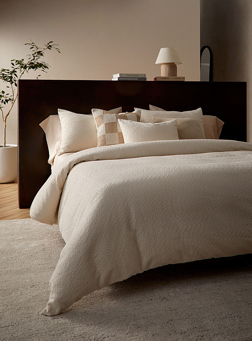 Egyptian cotton and bamboo 330-thread-count duvet cover set
