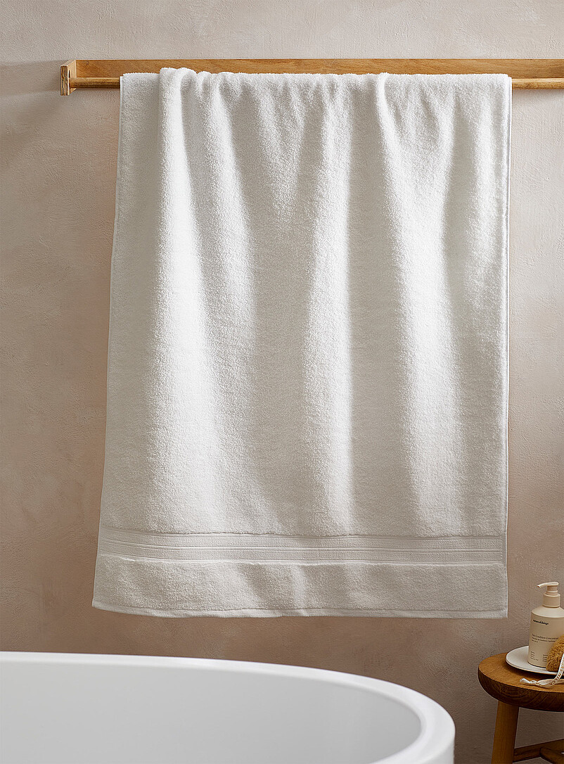 Serviette De Bain Reine Des Neiges - 75x150 Cm - 100% Coton Velours - Olaf, Elsa, Anna