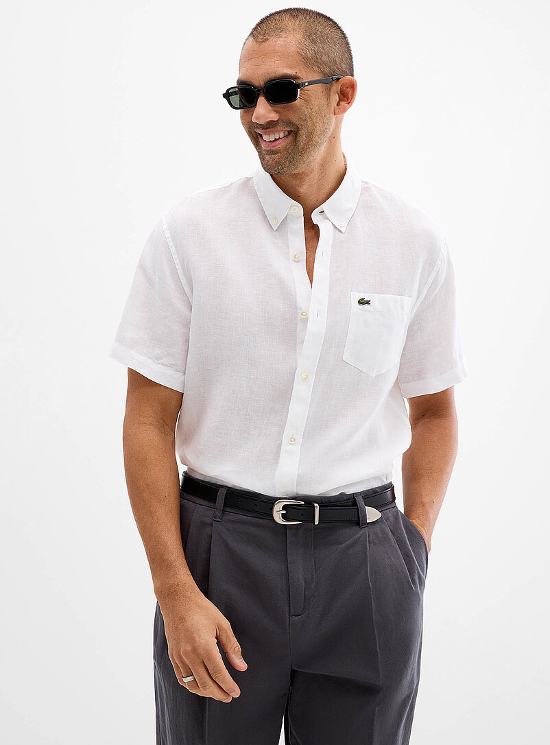 Lacoste: La chemise pur lin &eacute;pur&eacute;e <b>Coupe r&eacute;guli&egrave;re</b> Blanc pour homme