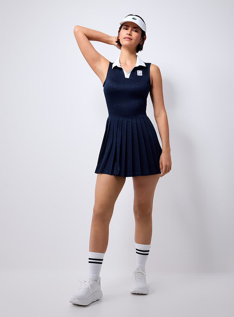 Lacoste: La robe de sport &agrave; plis dos ouvert Short int&eacute;gr&eacute; Bleu marine - Bleu nuit pour femme