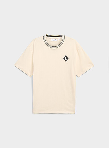 Le t-shirt col tricot travaill&eacute;