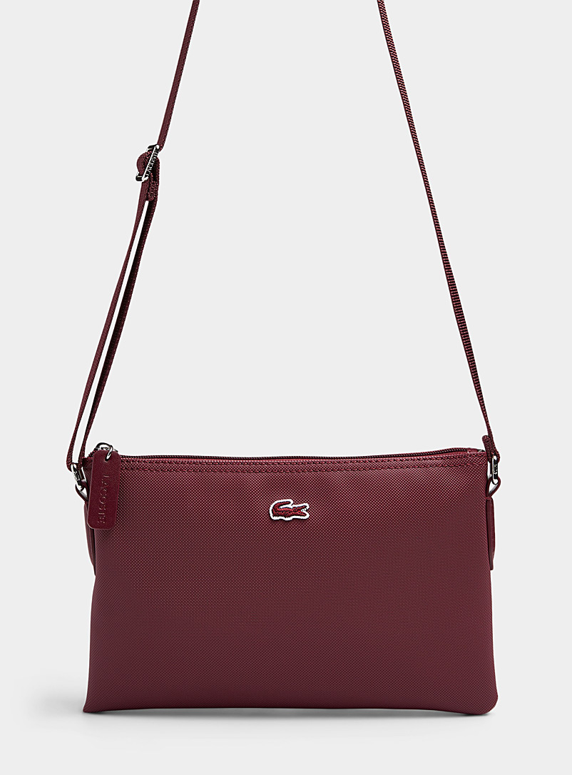 Lacoste: Le sac bandoulière minimaliste Rouge foncé-vin-rubis pour femme