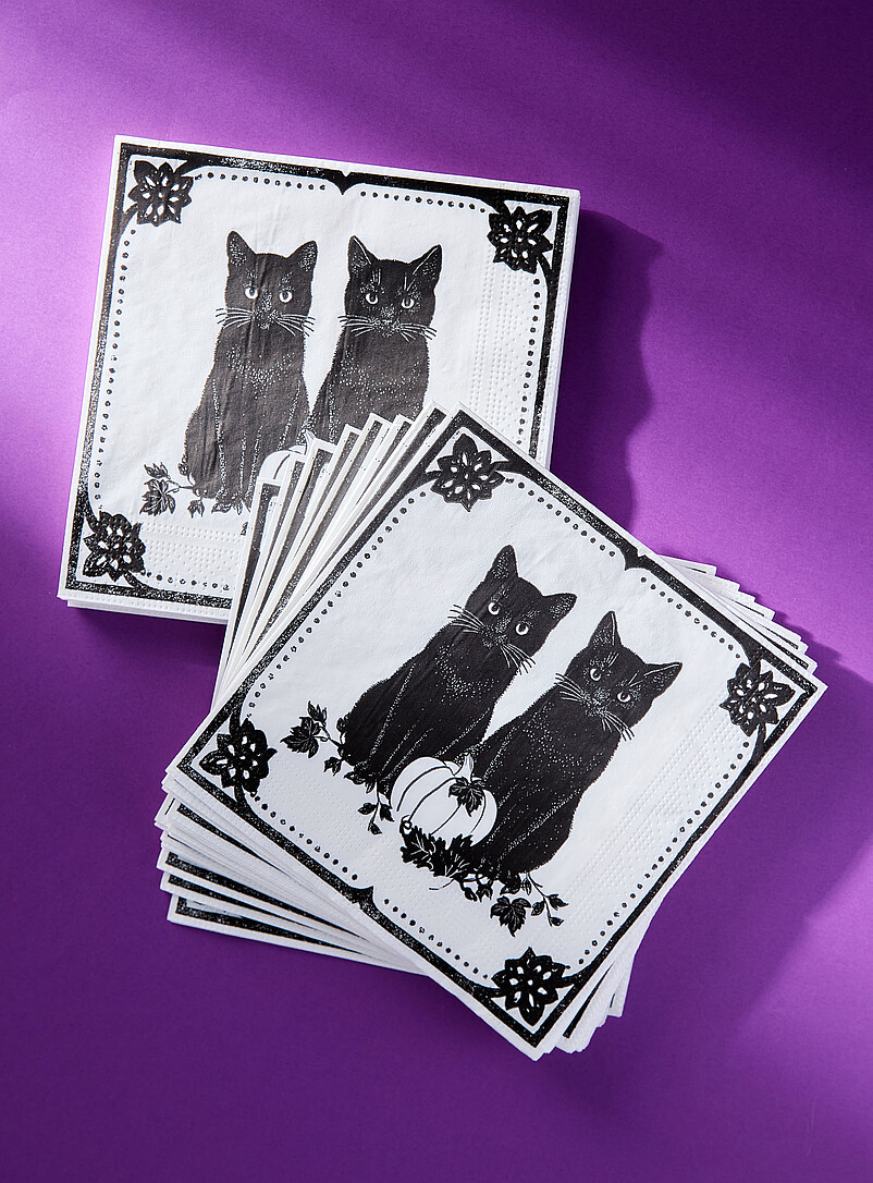 Black cats paper napkins 16.5 x 16.5 cm. Pack of 25. Halloween Collection product image (primary)