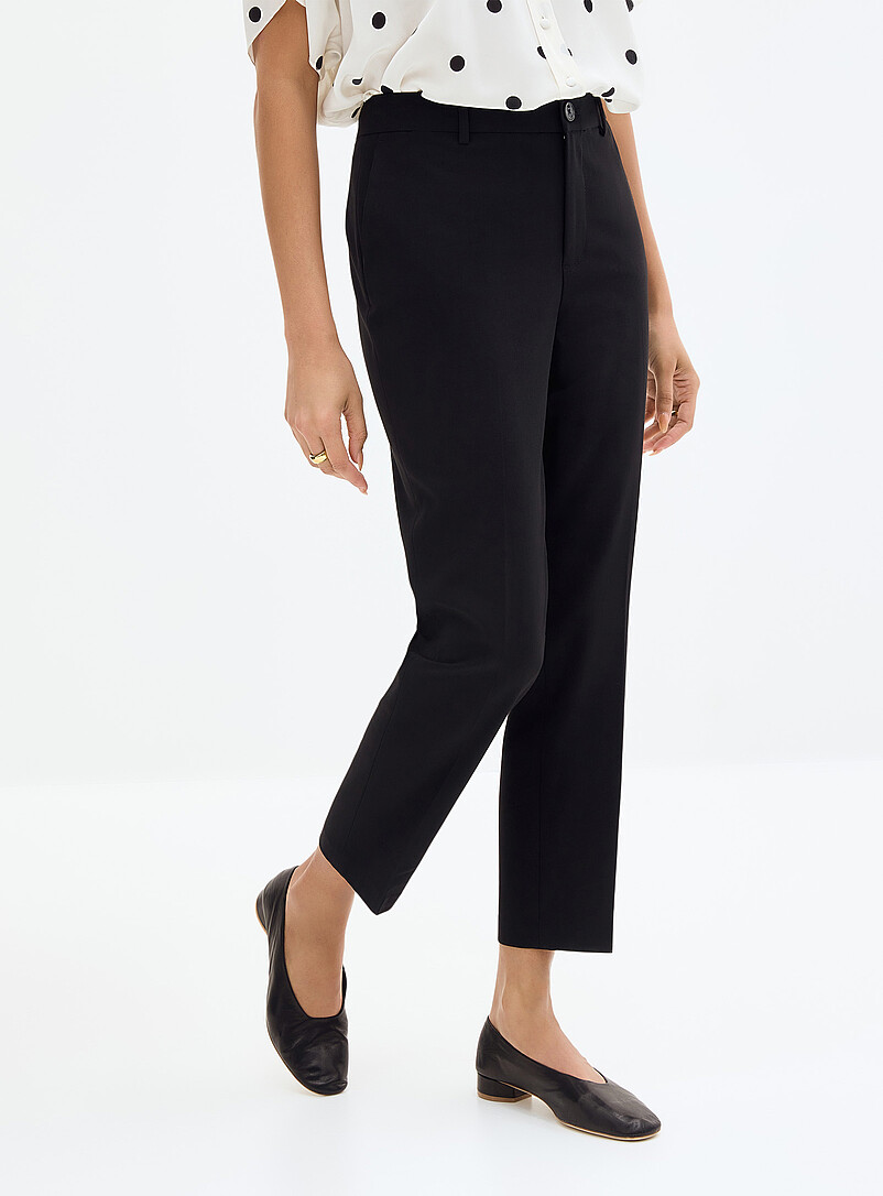 Contemporaine: Le pantalon extensible cheville <b>Coupe : jambe ajust&eacute;e, taille haute</b> Noir pour femme