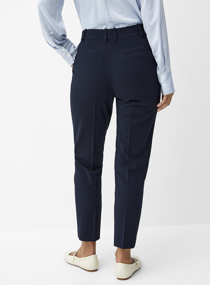 Contemporaine: Le pantalon extensible cheville <b>Coupe : jambe ajust&eacute;e, taille haute</b> Noir pour femme