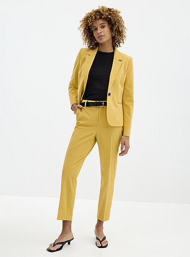 Contemporaine Golden Yellow Stretch ankle pant <b>Fit: Slim leg, high rise</b> for women